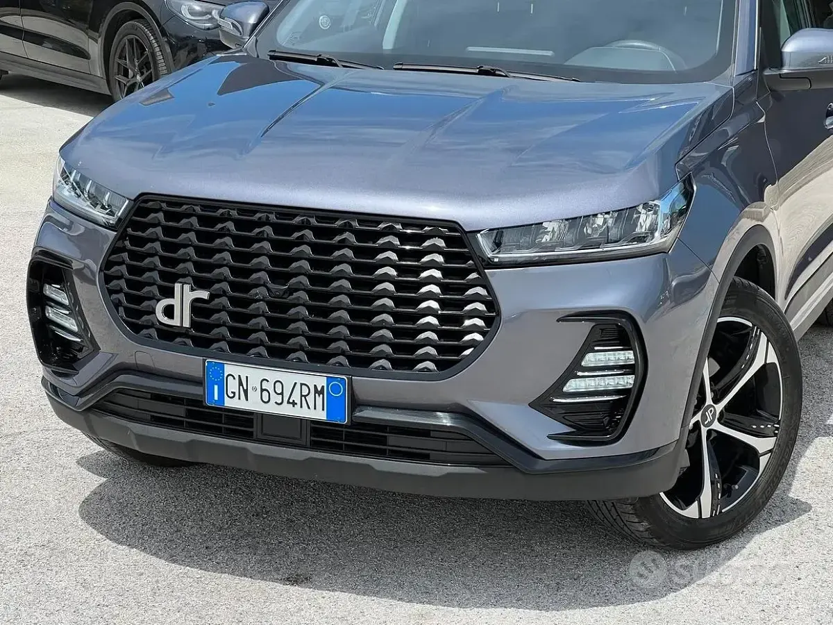 Usata DR DR 6.0 149 CV (109 kW) 2023 Grigio SUV