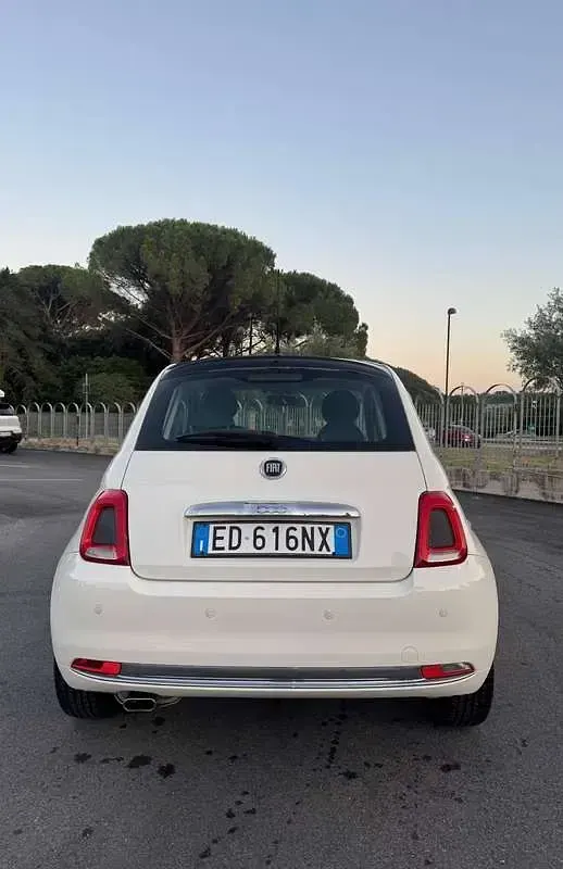 Usata Fiat 500 Lounge 69 CV (50 kW) 2010 Bianco Utilitaria