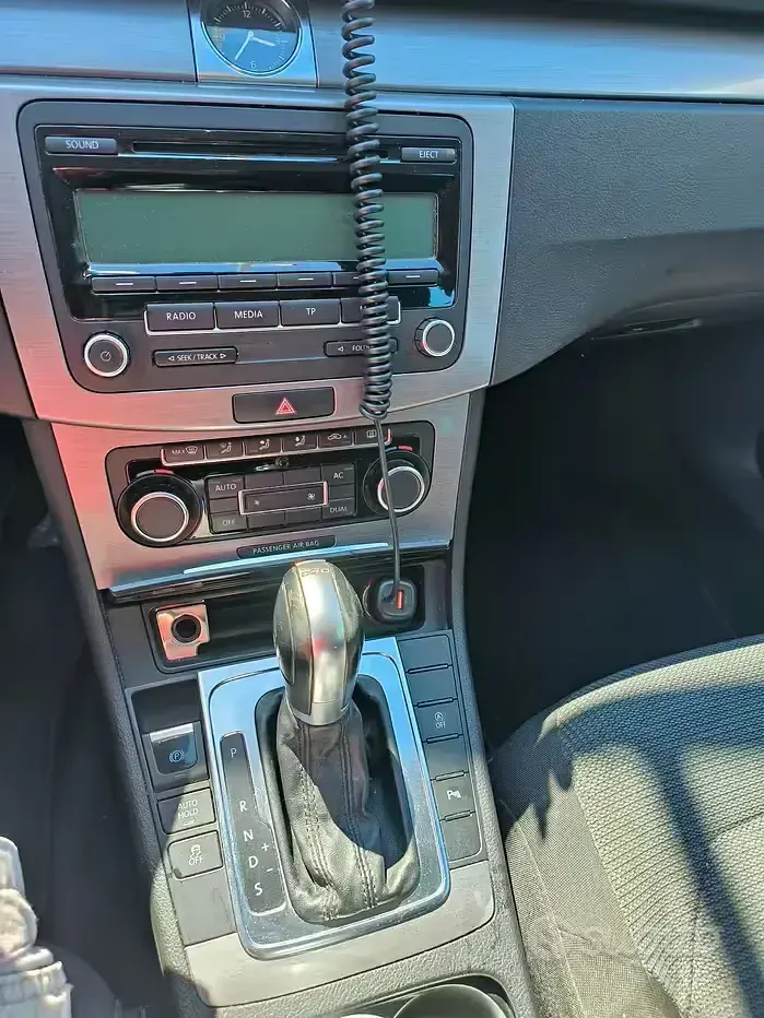 Usata VW Passat 140 CV (102 kW) 2011 Grigio Station wagon