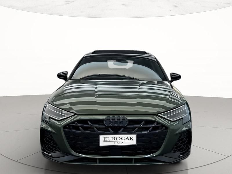 Nuova Audi S3 Sport 333 CV (244 kW) 2026 Verde distretto metallizzato Berlina