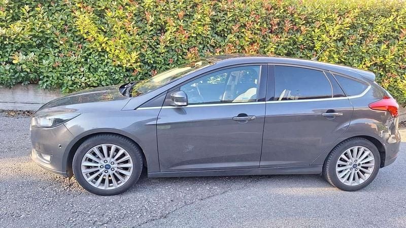 Usata Ford Focus Titanium 116 CV (85 kW) 2014 Berlina