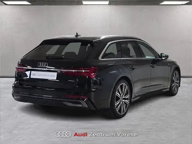 Nuova Audi A6 S-Line 204 CV (150 kW) 2025 Nero brillante Station wagon