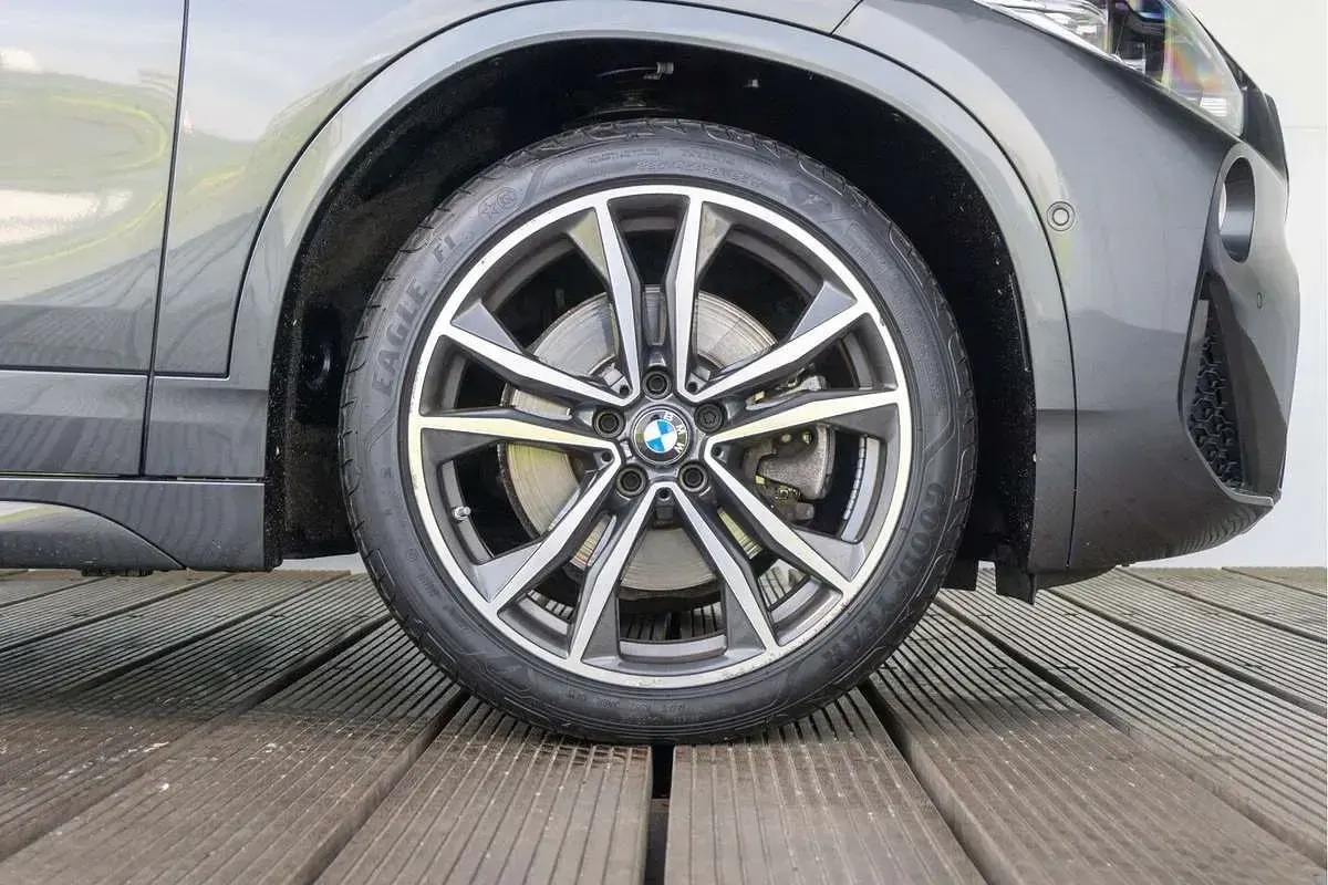 Usado BMW X2 192 HP (141 kW) 2020 Cinzento SUV