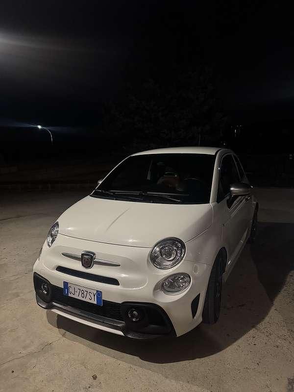 Usata Abarth 595 Turismo 165 CV (121 kW) 2022 Bianco Utilitaria