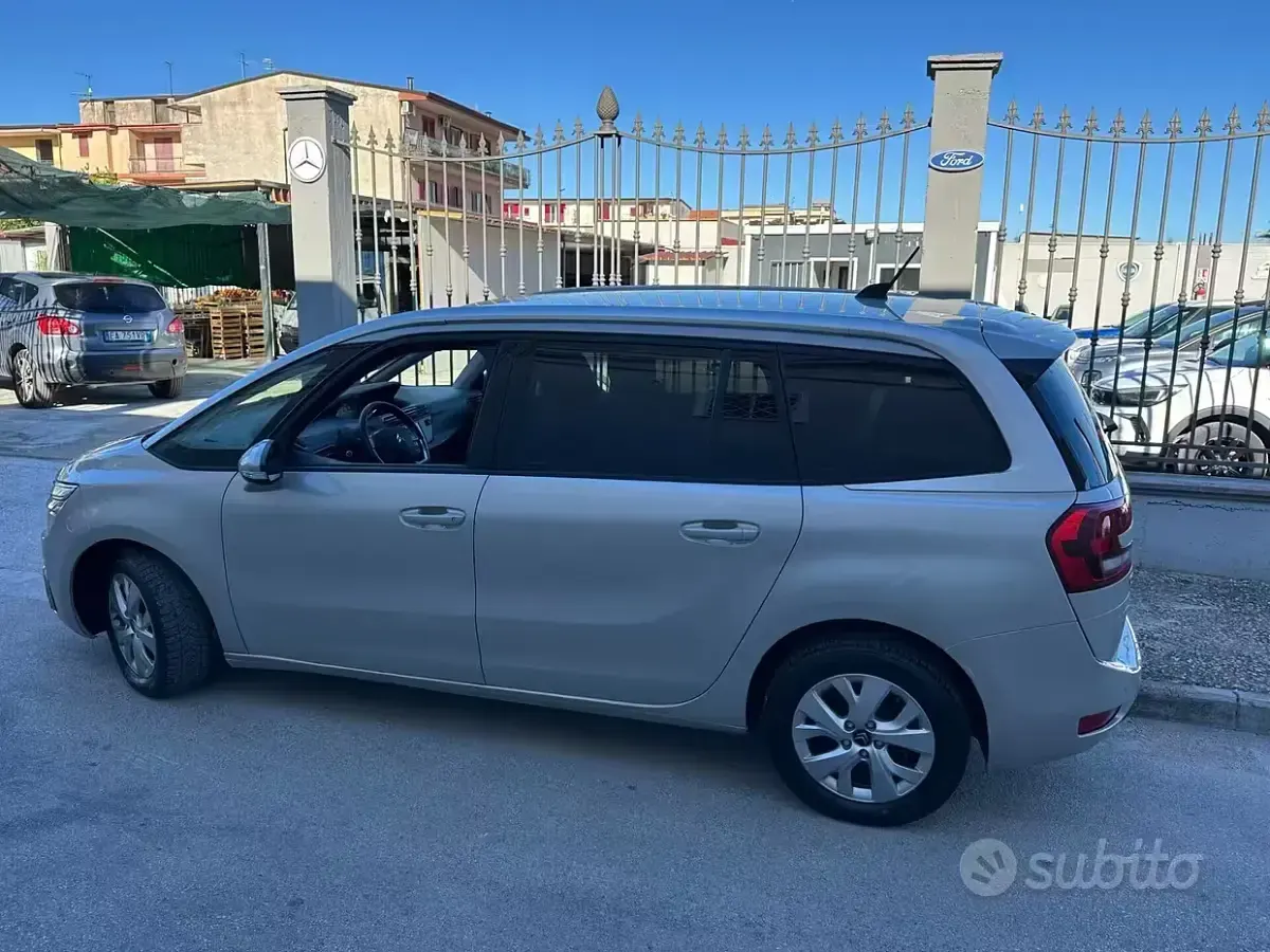 Usata Citroën C4 SpaceTourer 131 CV (96 kW) 2019 Grigio Monovolume