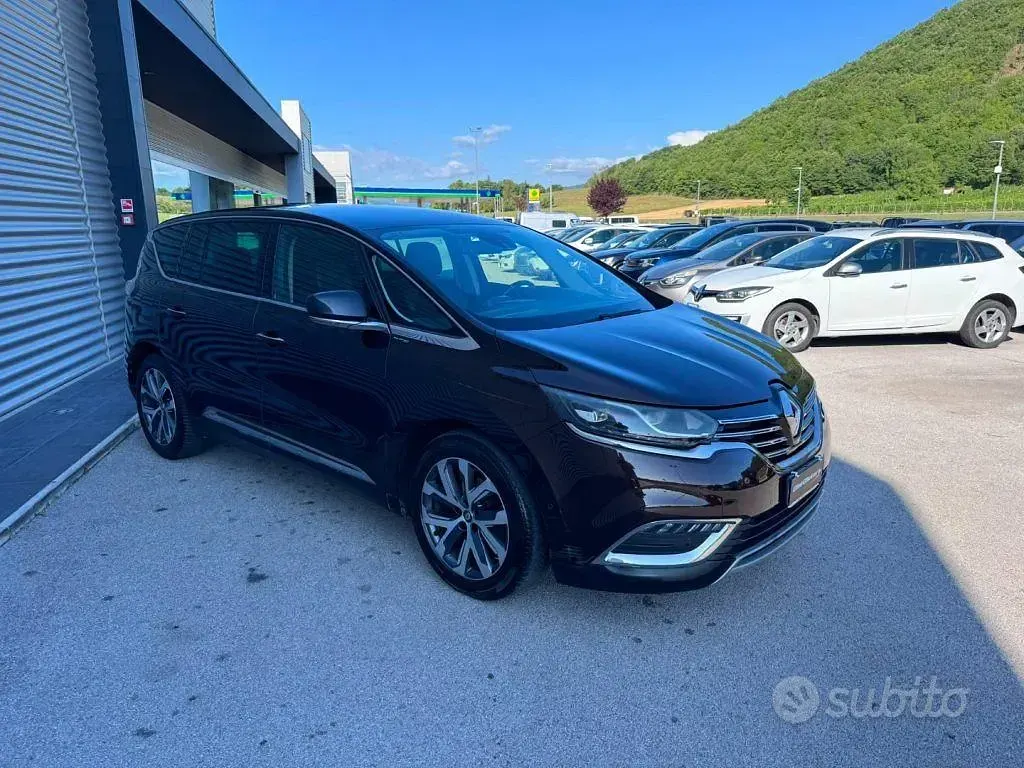 Usata Renault Espace Initiale Paris 160 CV (117 kW) 2016 Viola Monovolume