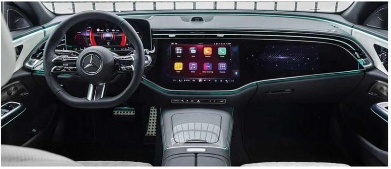 Blu/azzurro Usata 2023 Mercedes E220 Advanced Plus Berlina | 56.800 € (Molto cara) - Immagine 1/4