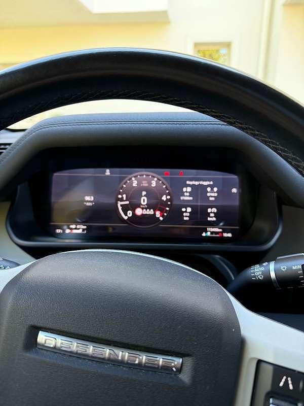 Usata Land Rover Defender SE 200 CV (147 kW) 2021 SUV