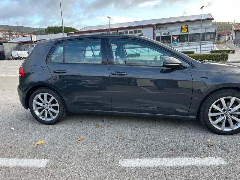 Usata VW Golf VII Executive 149 CV (109 kW) 2019 Grigio Berlina