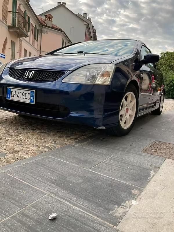 Usata Honda Civic 110 CV (80 kW) 2003 Berlina