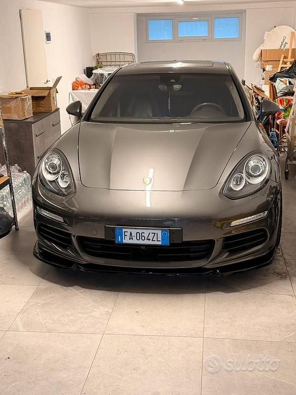 Usata Porsche Panamera 250 CV (183 kW) 2015 Berlina