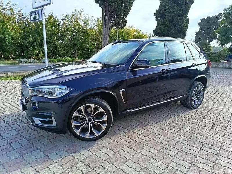 Usata BMW X5 Luxury Line 218 CV (160 kW) 2015 Blu SUV