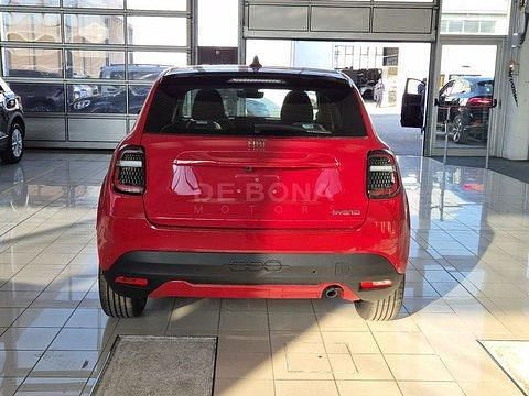 Nuova Fiat 600 110 CV (80 kW) 2025 SUV