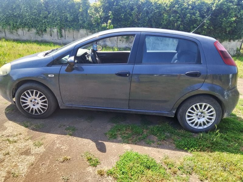 Usata Fiat Grande Punto 75 CV (55 kW) 2014 Utilitaria