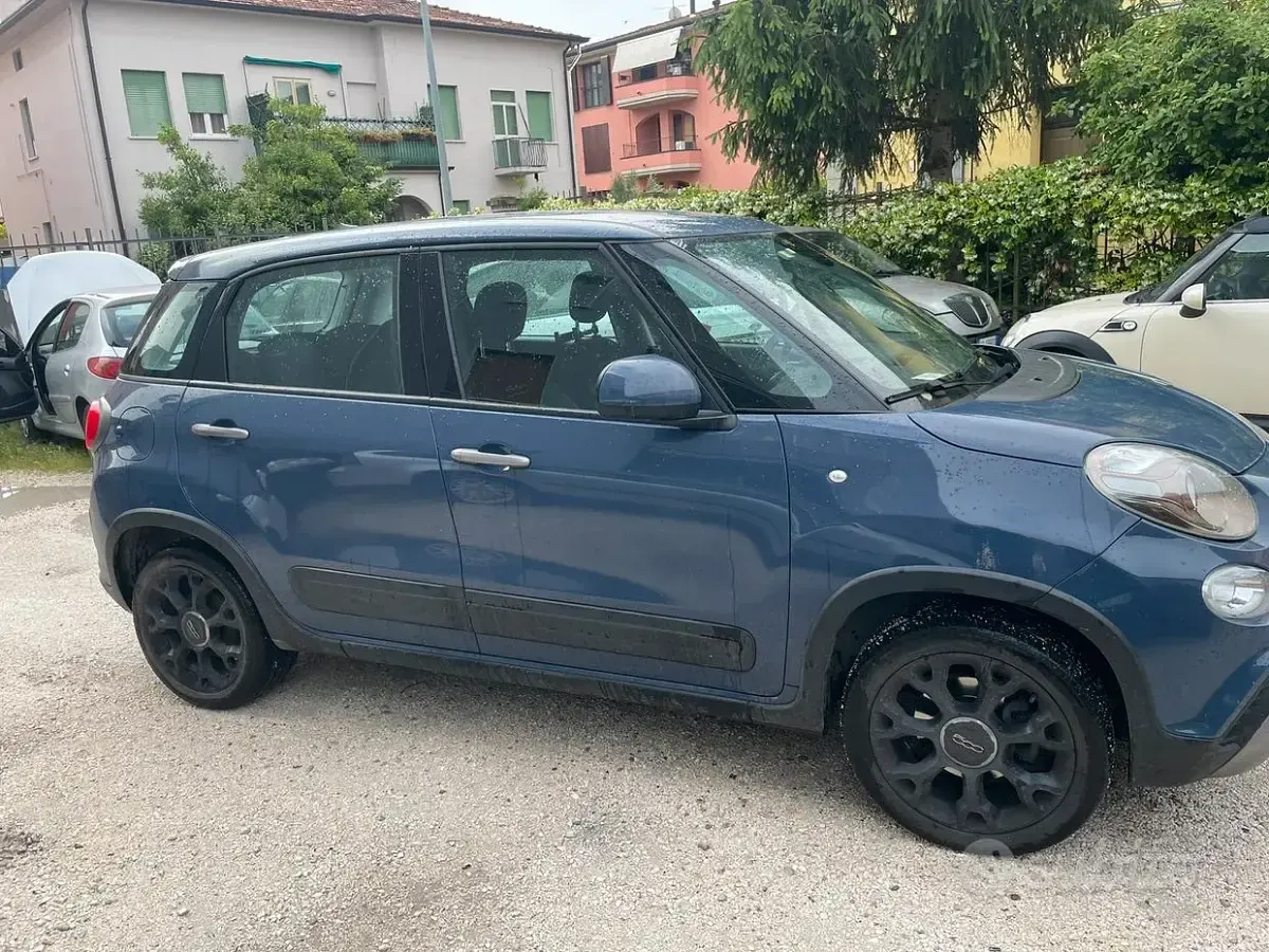 Usata Fiat 500L Cross 95 CV (69 kW) 2021 Blu Monovolume