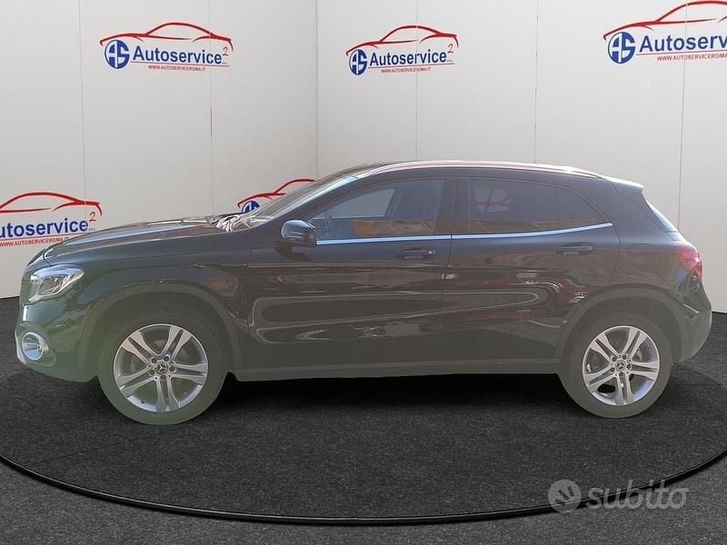 Usata Mercedes GLA200 Premium 156 CV (114 kW) 2018 Nero SUV