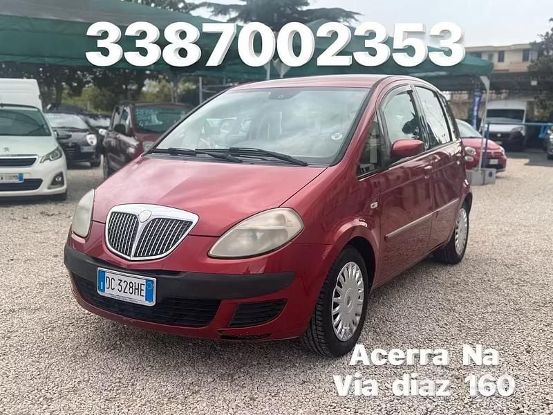 Usata Lancia Musa 95 CV (69 kW) 2006 Rosso Monovolume