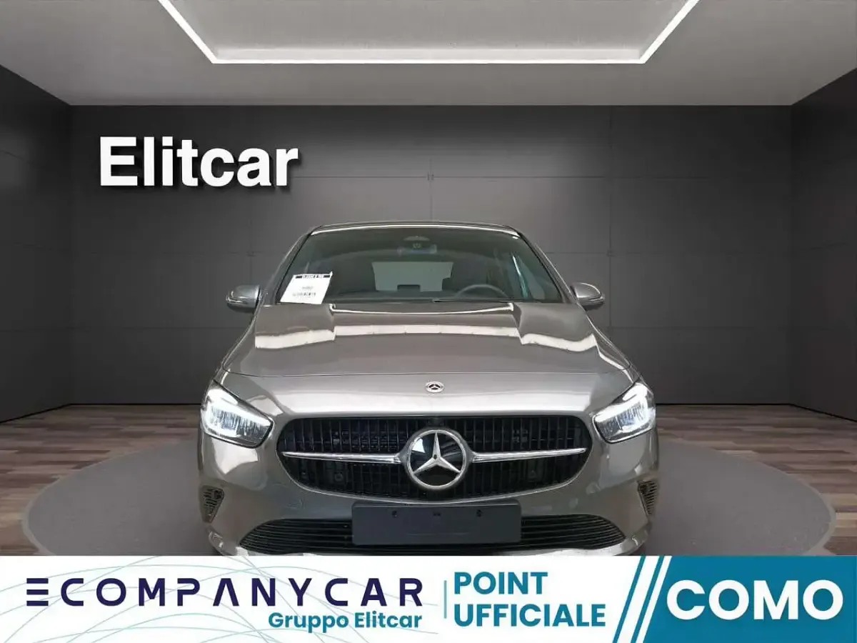 Occasion Mercedes B200 Advanced 136 ch (100 kW) 2024 Gris Monospace