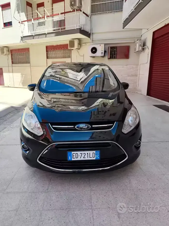 Occasion Ford C-MAX Titanium 116 ch (85 kW) 2011 Noir Monospace