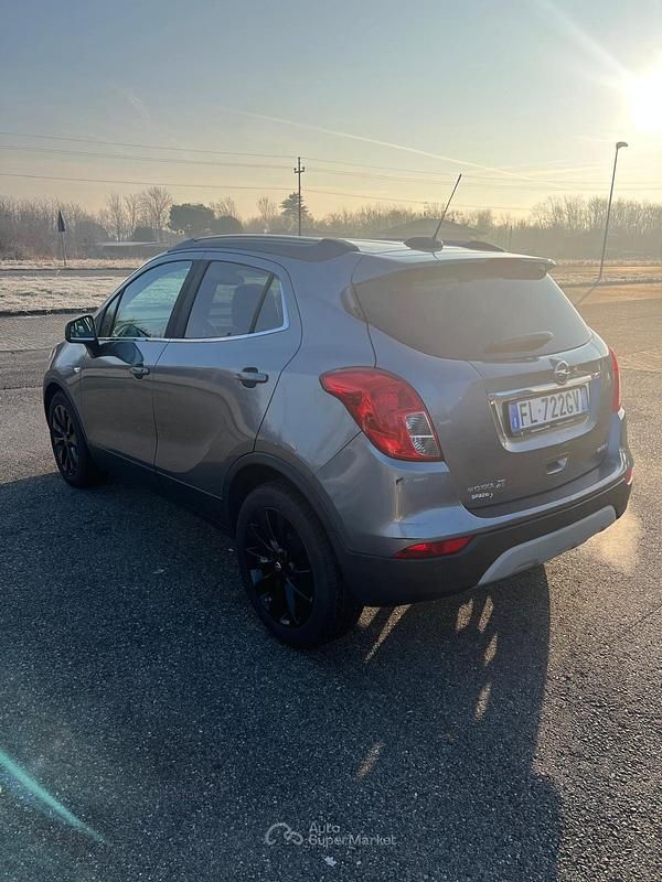 Usata Opel Mokka 140 CV (102 kW) 2017 Gray SUV
