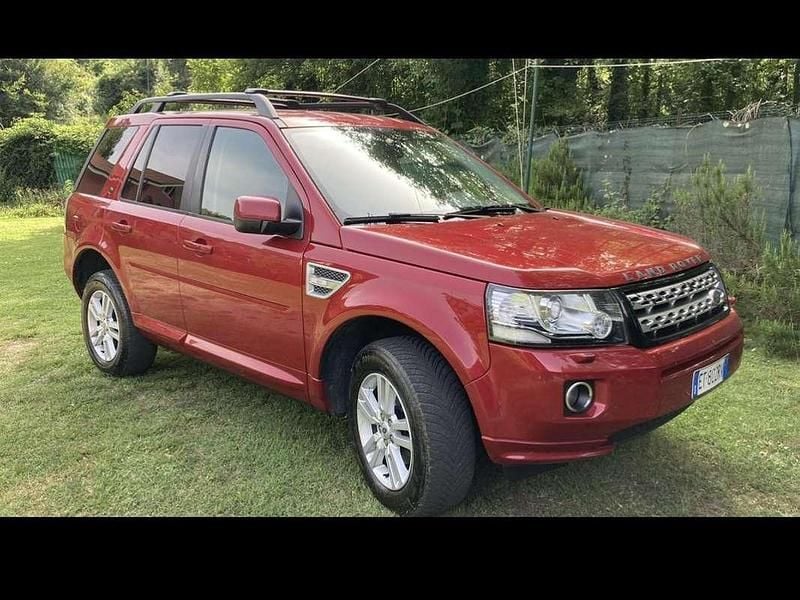 Usata Land Rover Freelander 2 SE 150 CV (110 kW) 2014 Rosso SUV