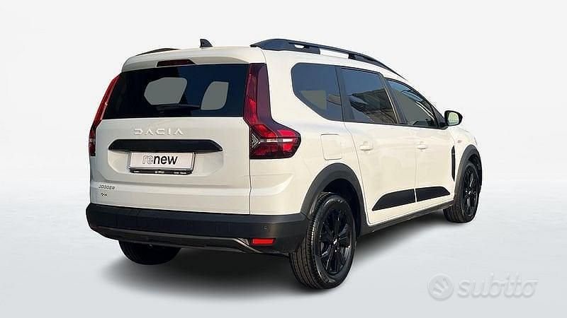 Usata Dacia Jogger Extreme 100 CV (73 kW) 2023 Bianco Monovolume