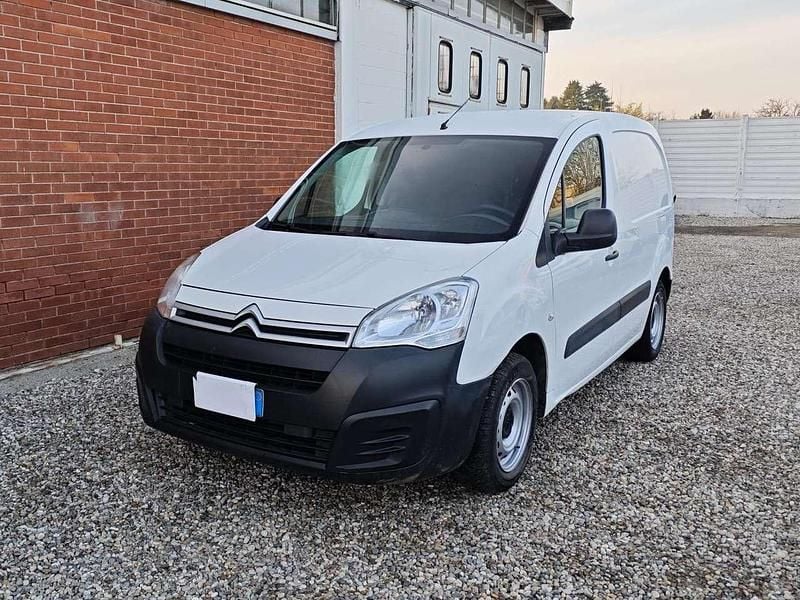 Usata Citroën Berlingo Feel 69 CV (50 kW) 2017 Bianco Monovolume