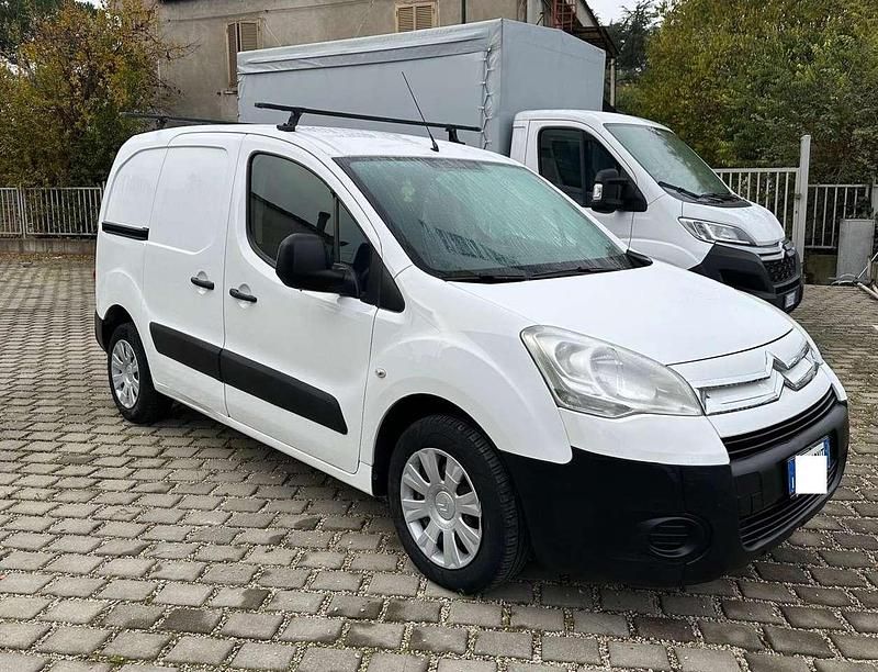 Bianco Usata 2012 Citroën Berlingo Monovolume | 6500 € (Cara) - Immagine 1/3