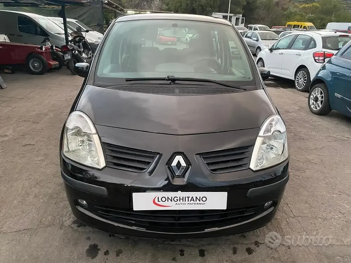 Usata Renault Grand Modus 85 CV (62 kW) 2008 Nero Monovolume