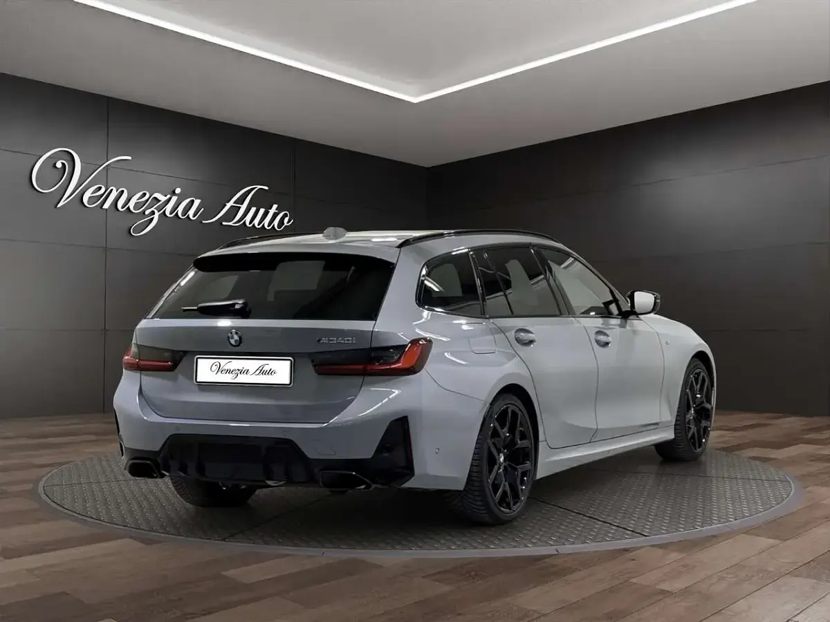 Usata BMW 340 374 CV (275 kW) 2025 Grigio Station wagon