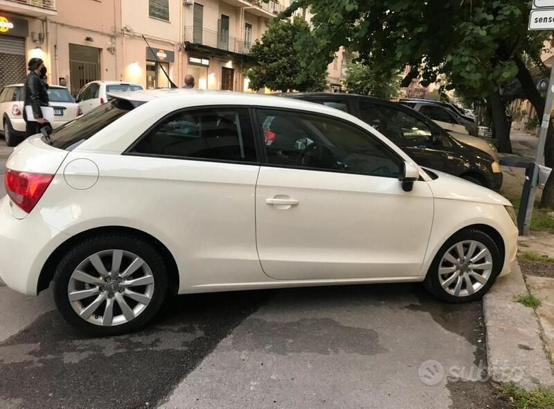 Usata Audi A1 115 CV (84 kW) 2012 Utilitaria