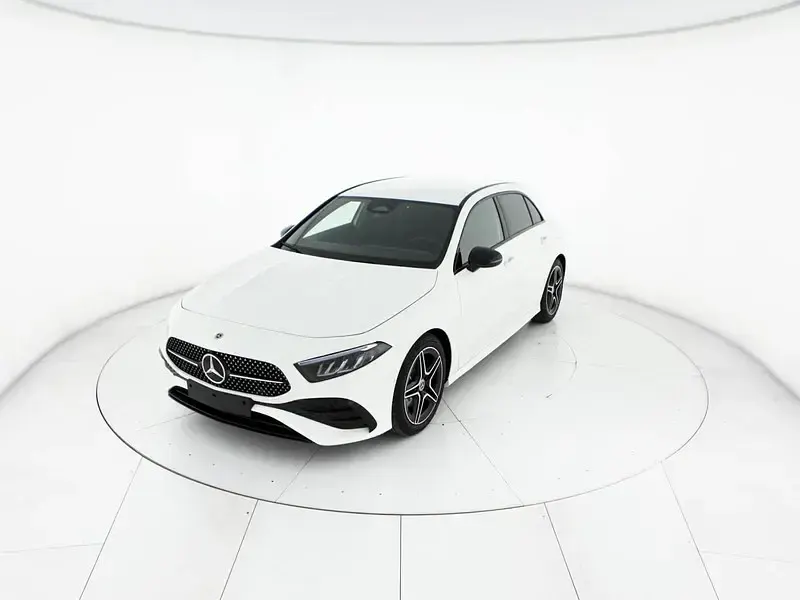Usata Mercedes A180 AMG line 116 CV (85 kW) 2026 Berlina
