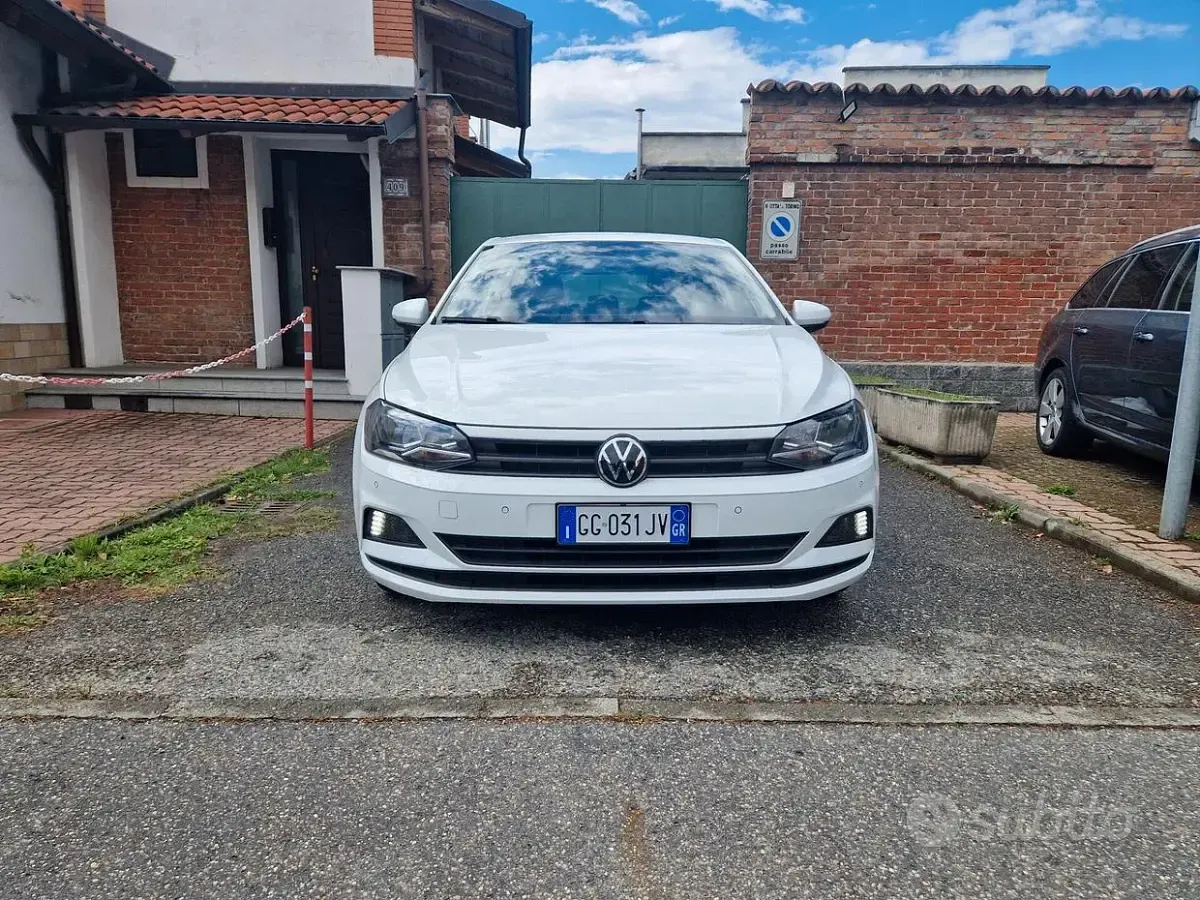 Usata VW Polo SE 80 CV (58 kW) 2021 Bianco Utilitaria