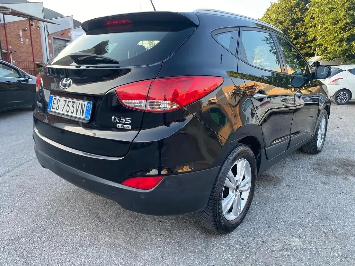 Usata Hyundai ix35 Classic 115 CV (84 kW) 2013 Nero SUV