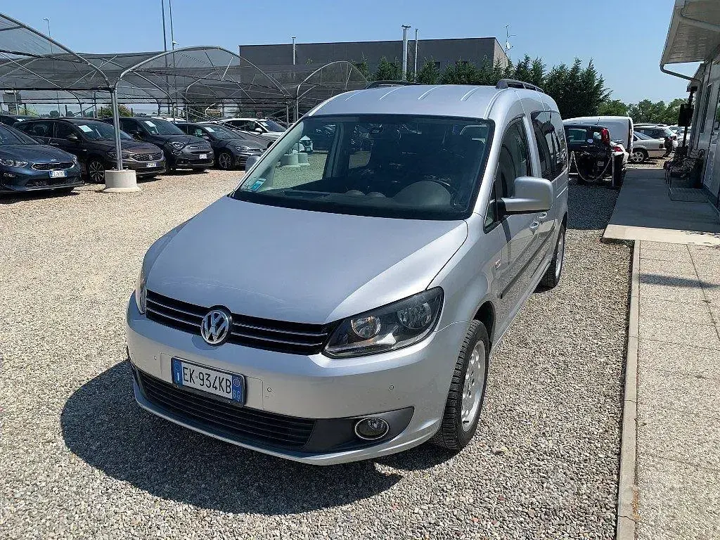 Usata VW Caddy Comfortline 102 CV (75 kW) 2011 Grigio Monovolume