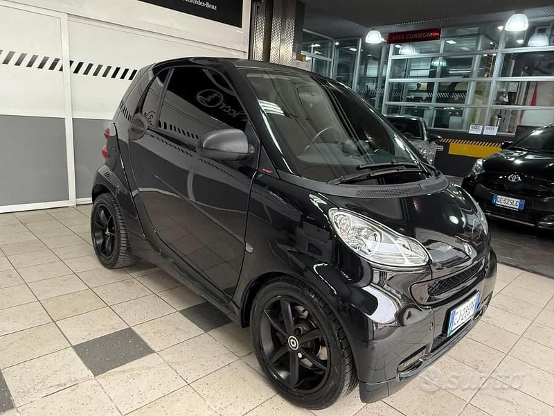 Nero Usata 2011 Smart ForTwo Coupé Brabus Coupé | 8000 € (Buon prezzo) - Immagine 1/3