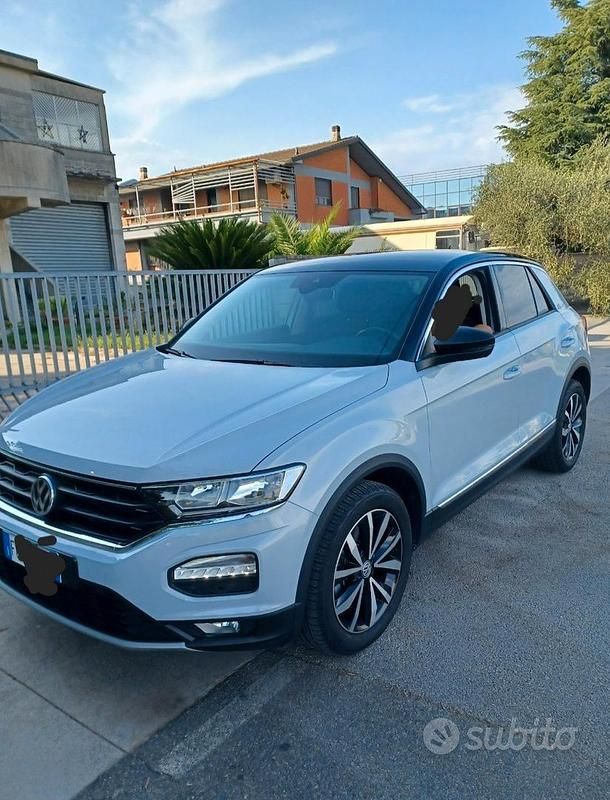 Usata VW T-Roc Style 116 CV (85 kW) 2018 Bianco SUV