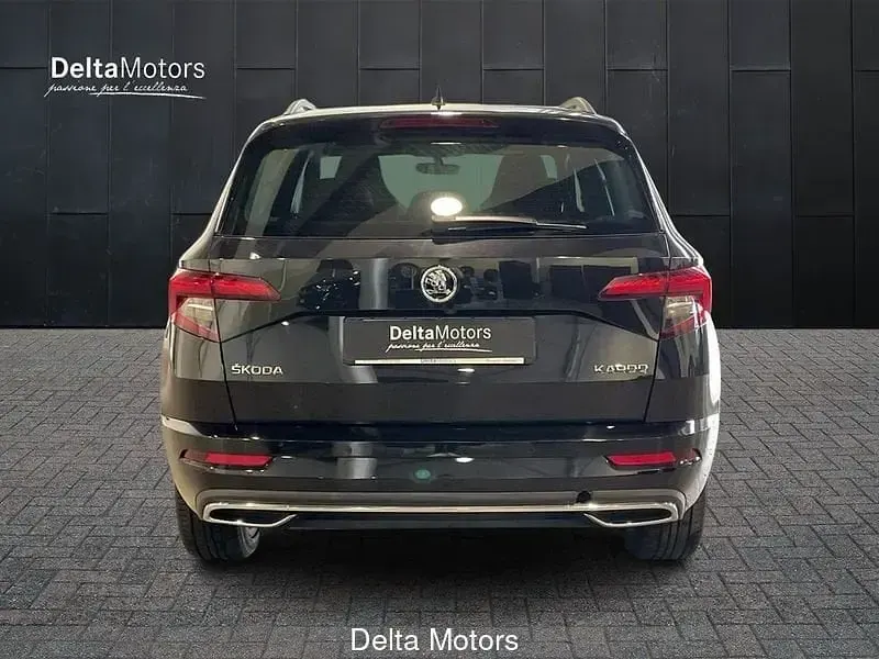 Usata Skoda Karoq SportLine 116 CV (85 kW) 2019 Nero metallizzato SUV