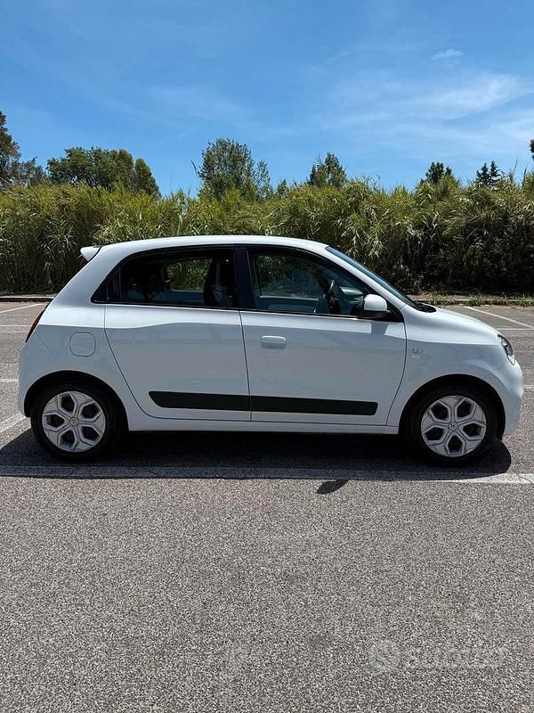 Usata Renault Twingo 65 CV (47 kW) 2021 Utilitaria