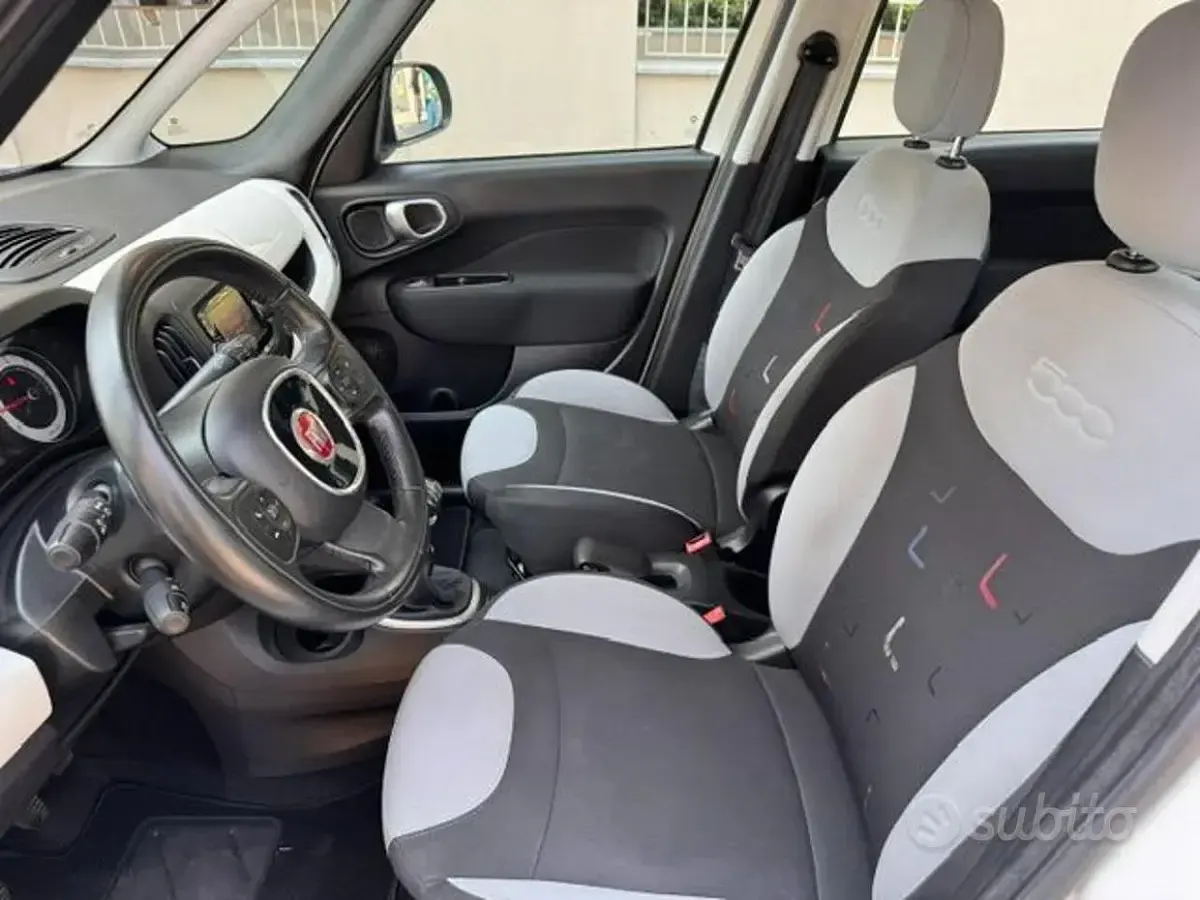 Usata Fiat 500L Lounge 95 CV (69 kW) 2015 Bianco Monovolume