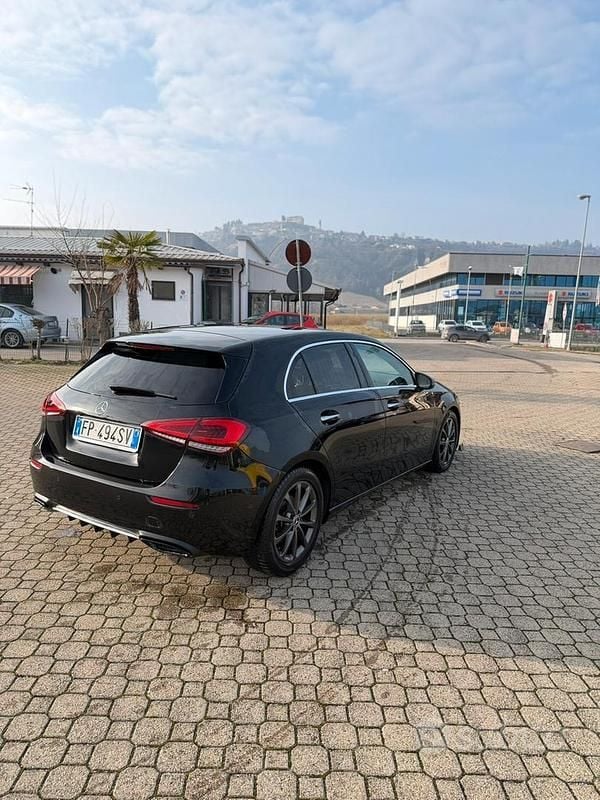 Usata Mercedes A180 2018 Nero Utilitaria