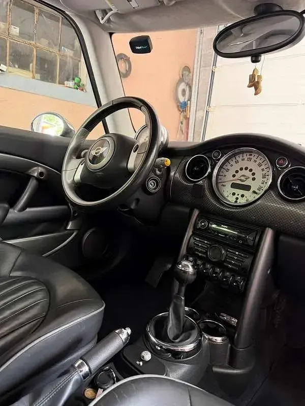 Usata Mini One D 88 CV (64 kW) 2005 Grigio Utilitaria