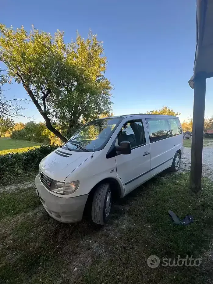 Usata Mercedes Vito 122 CV (89 kW) 2001 Bianco Furgone