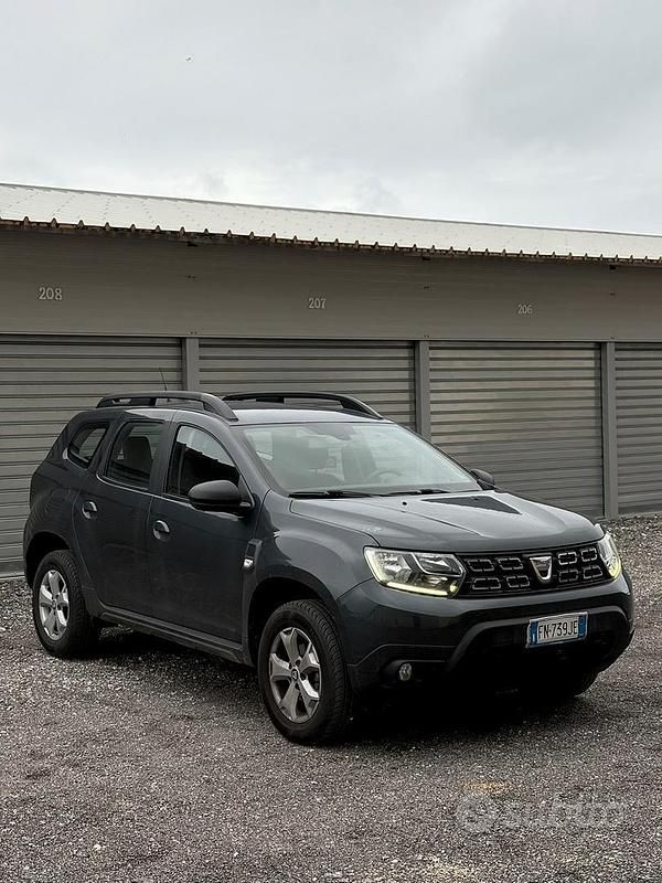 Usata Dacia Duster Ambiance 109 CV (80 kW) 2018 Grigio SUV