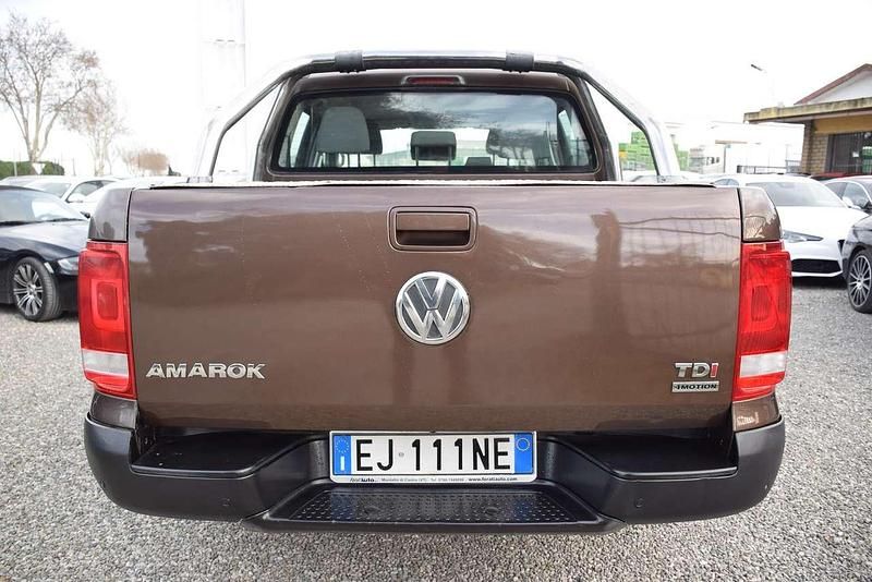 Usata VW Amarok 122 CV (89 kW) 2011 Marrone Pick-up