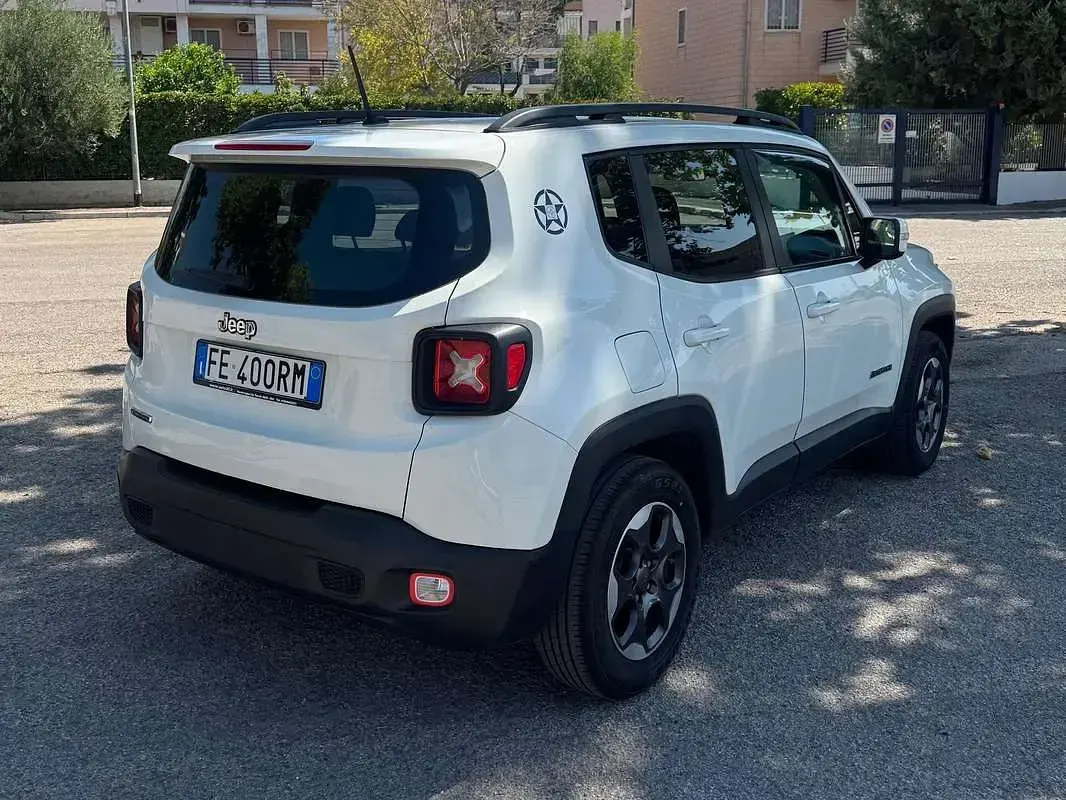 Usata Jeep Renegade 120 CV (88 kW) 2015 Bianco SUV