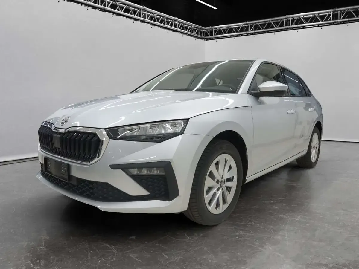 Nuova Skoda Scala Selection 95 CV (69 kW) 2026 Argento Utilitaria