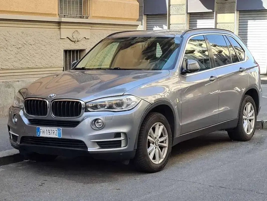 Usata BMW X5 231 CV (169 kW) 2017 Grigio SUV