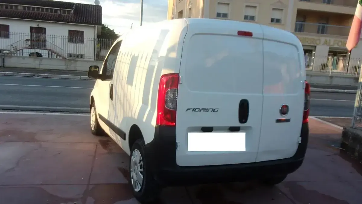 Usata Fiat Fiorino 80 CV (58 kW) 2018 Bianco Monovolume