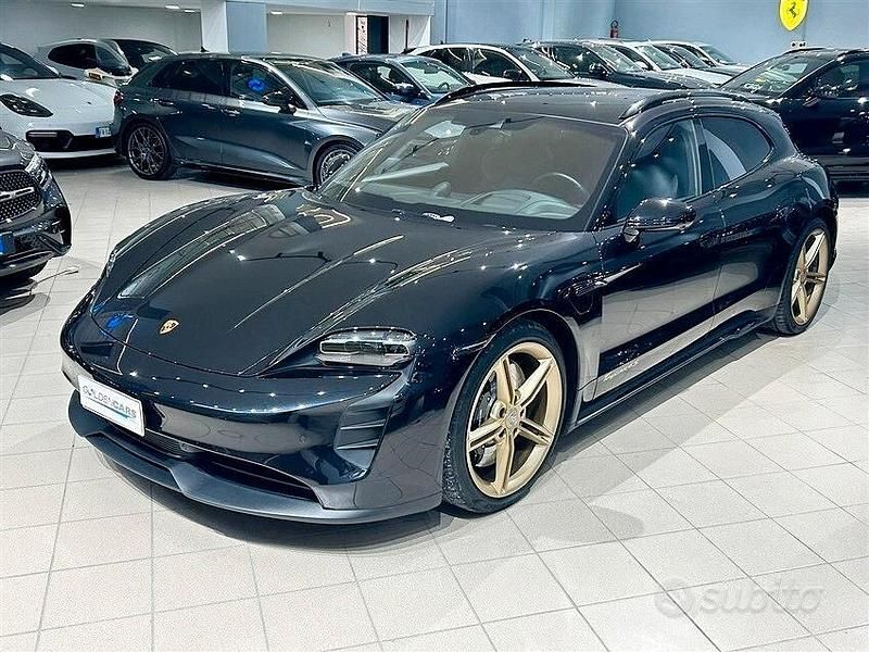 Occasion Porsche Taycan Cross Turismo 139 kW (190 ch) 2022 Noir Berline